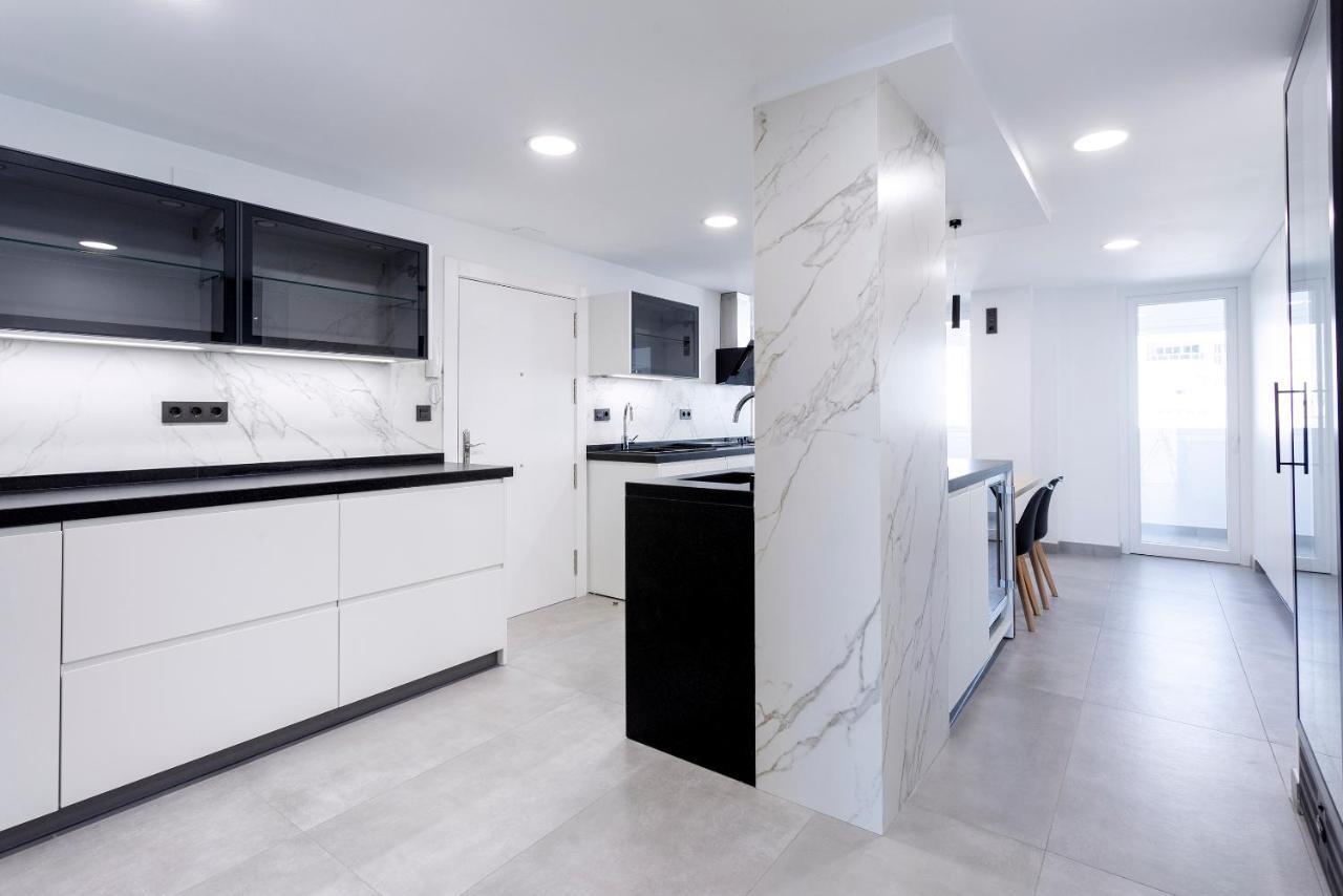 Ferienwohnung Malagueta Luz By Renthas Málaga Exterior foto